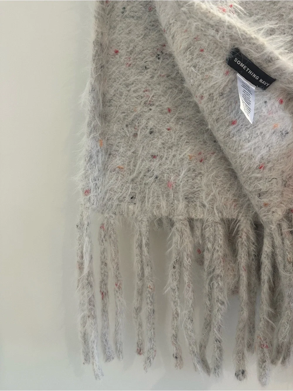 Cozy Gray Speckled Fringe Throw Blanket - Something Navy